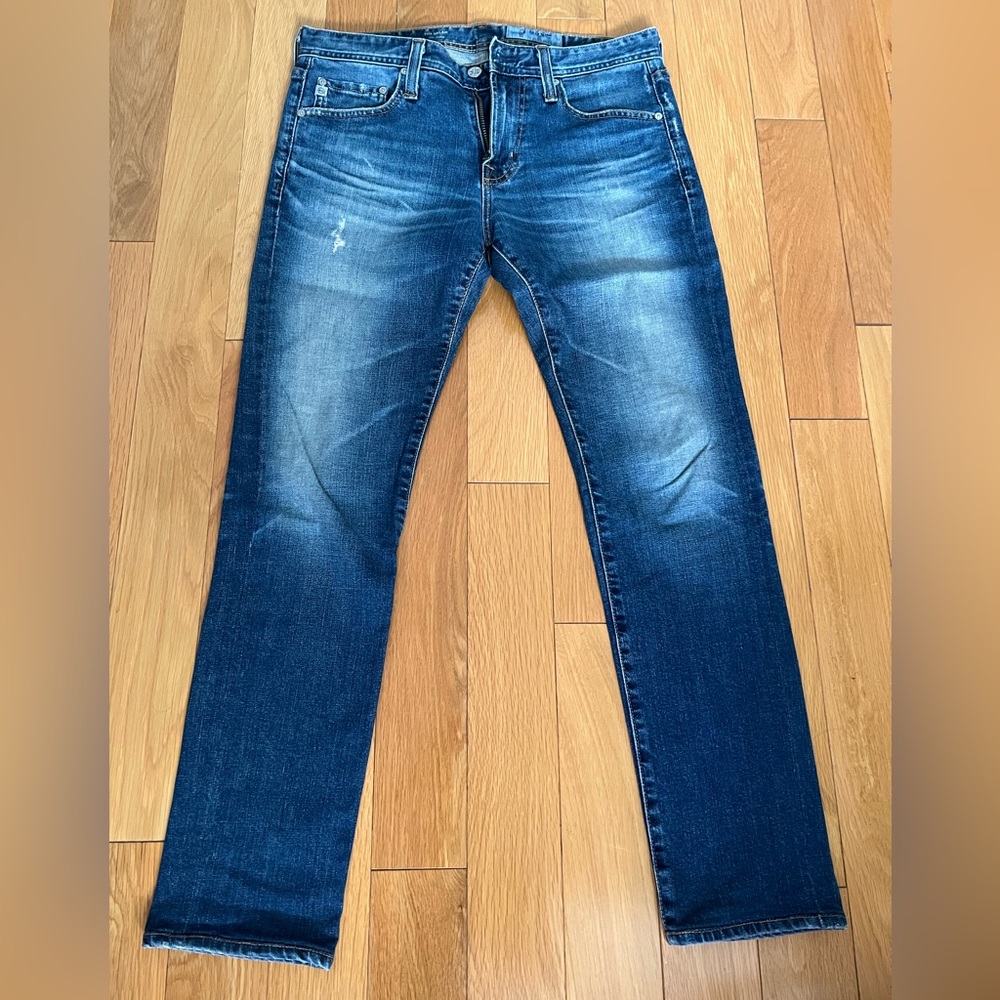 SOLD - AG jeans “The Dylan” in size 30, mid-wash blue.